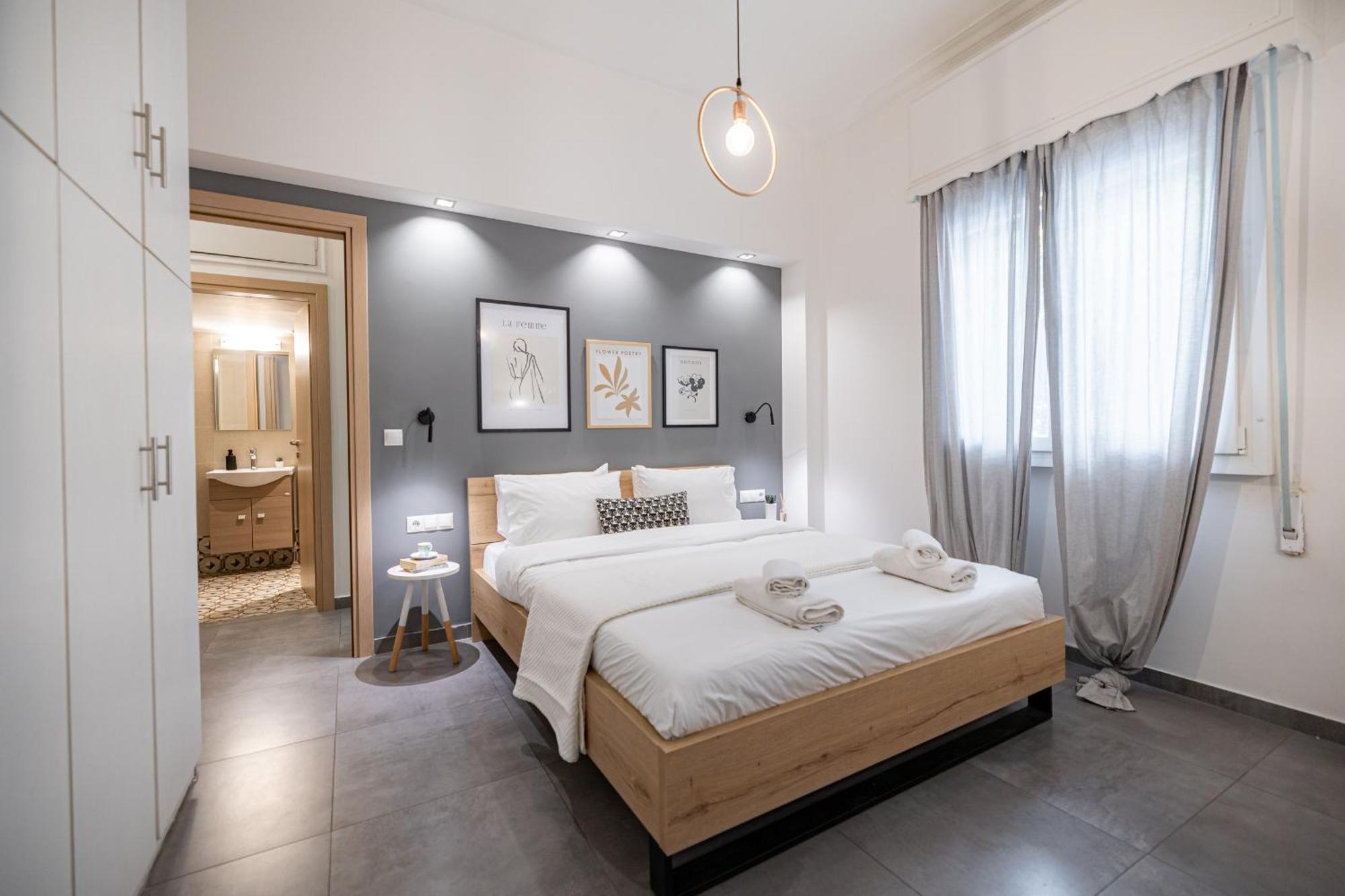 Ports Crossroad C Apartment Piraeus Exterior photo