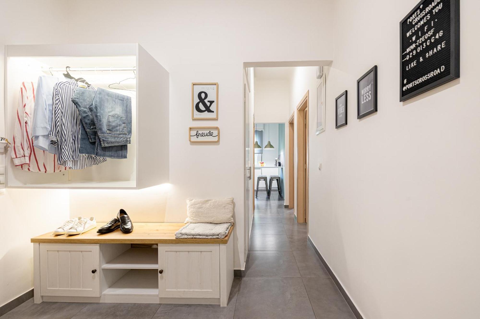Ports Crossroad C Apartment Piraeus Exterior photo